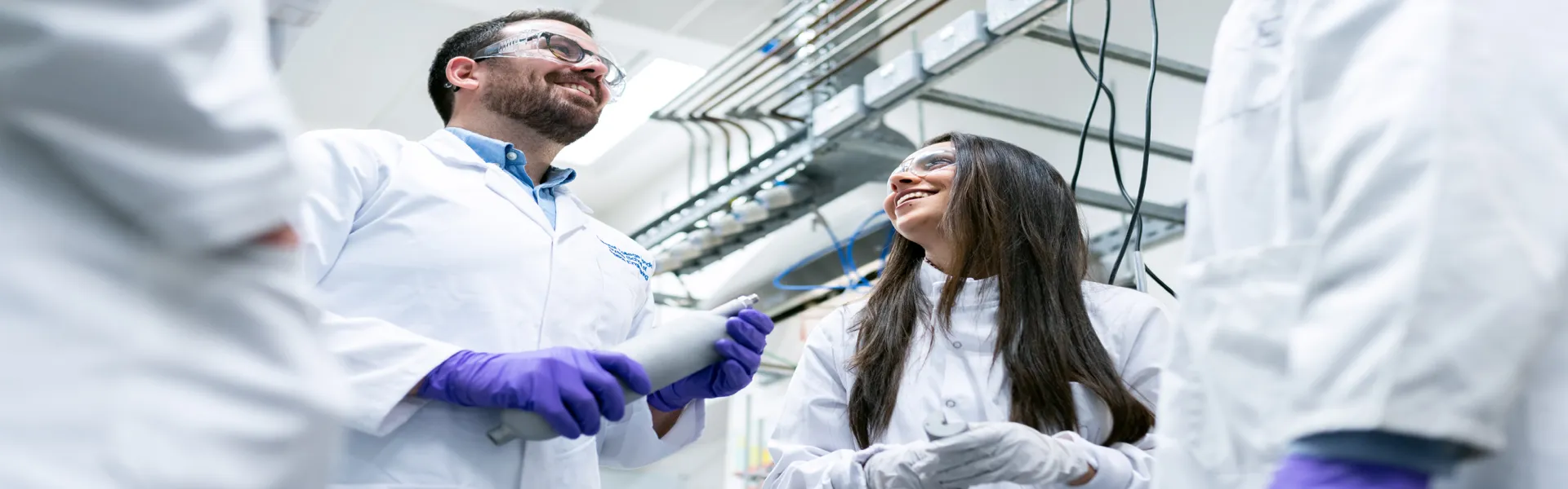 Forschung und Analyse